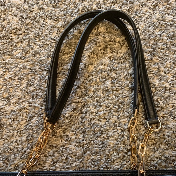 Tory Burch Marsden Pebbled Leather Tote - Picture 5 of 6